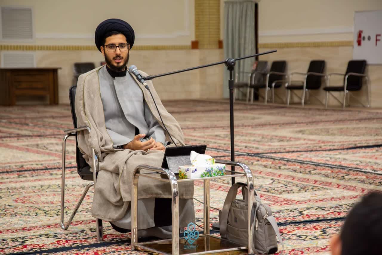 «جلسه دورهمی دانش آموختگان مدارس علمیه حضرت مهدی عج»