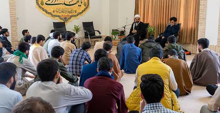 بزرگداشت آیت‌الله امامی کاشانی در مجتمع حضرت مهدی (عج)