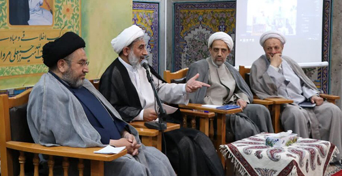 آیت‌الله مروارید، الگوی جامع تربیتی و اخلاقی در عصر حاضر / راز موفقیت ایشان چه بود؟