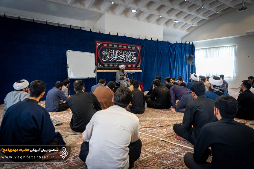 خوانشی بر منشور حوزه پیشرو و سرآمد در مدرسه علمیه حضرت مهدی (عج)