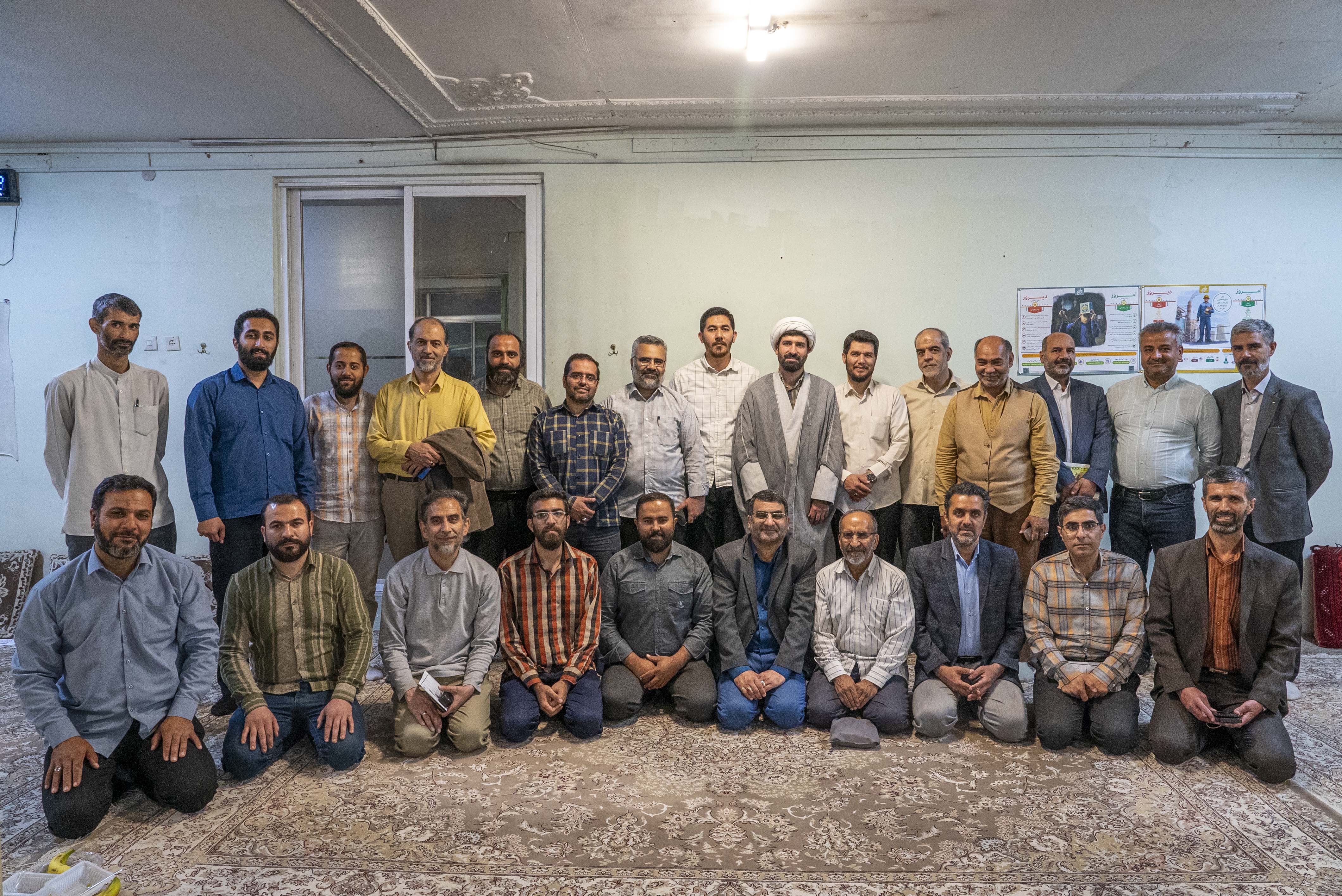 نشست صمیمی طلاب و معارف آموزان موسسه حبل‌المتین هدایت (الهادی)