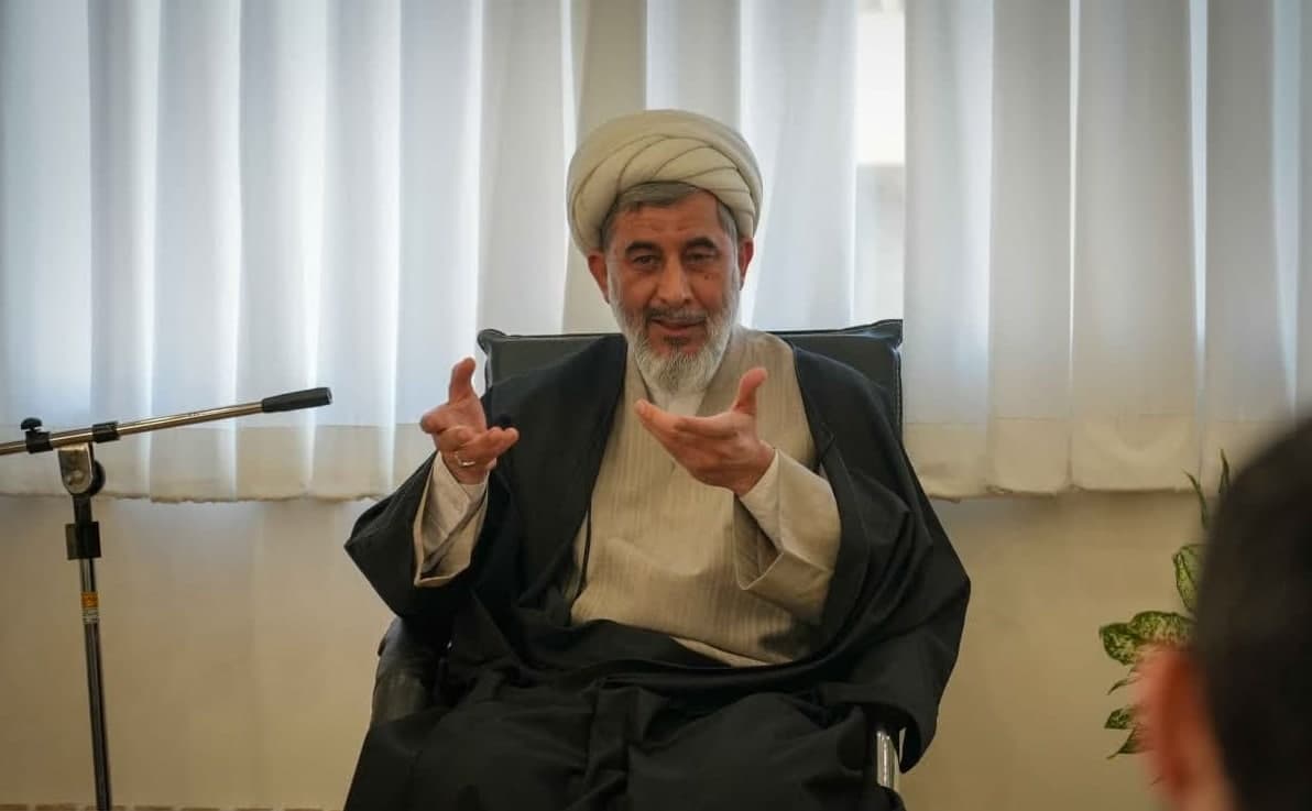 اکنون نوبت آشکارشدن صف بندی هاست/ باید حواسمان باشد که نترسیم و نترسانیم