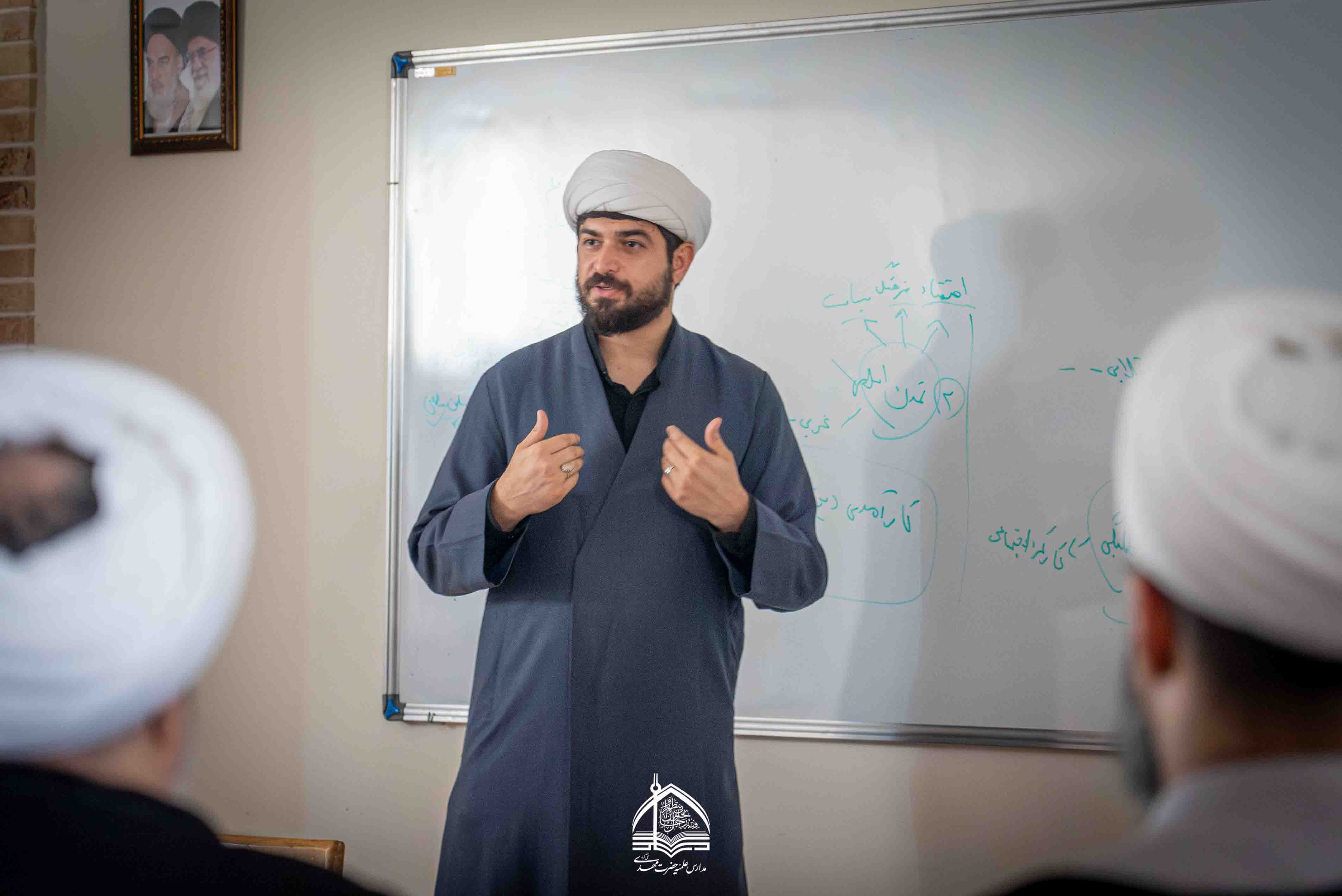 تبلیغ باید راهبرد نخست حوزه علمیه باشد