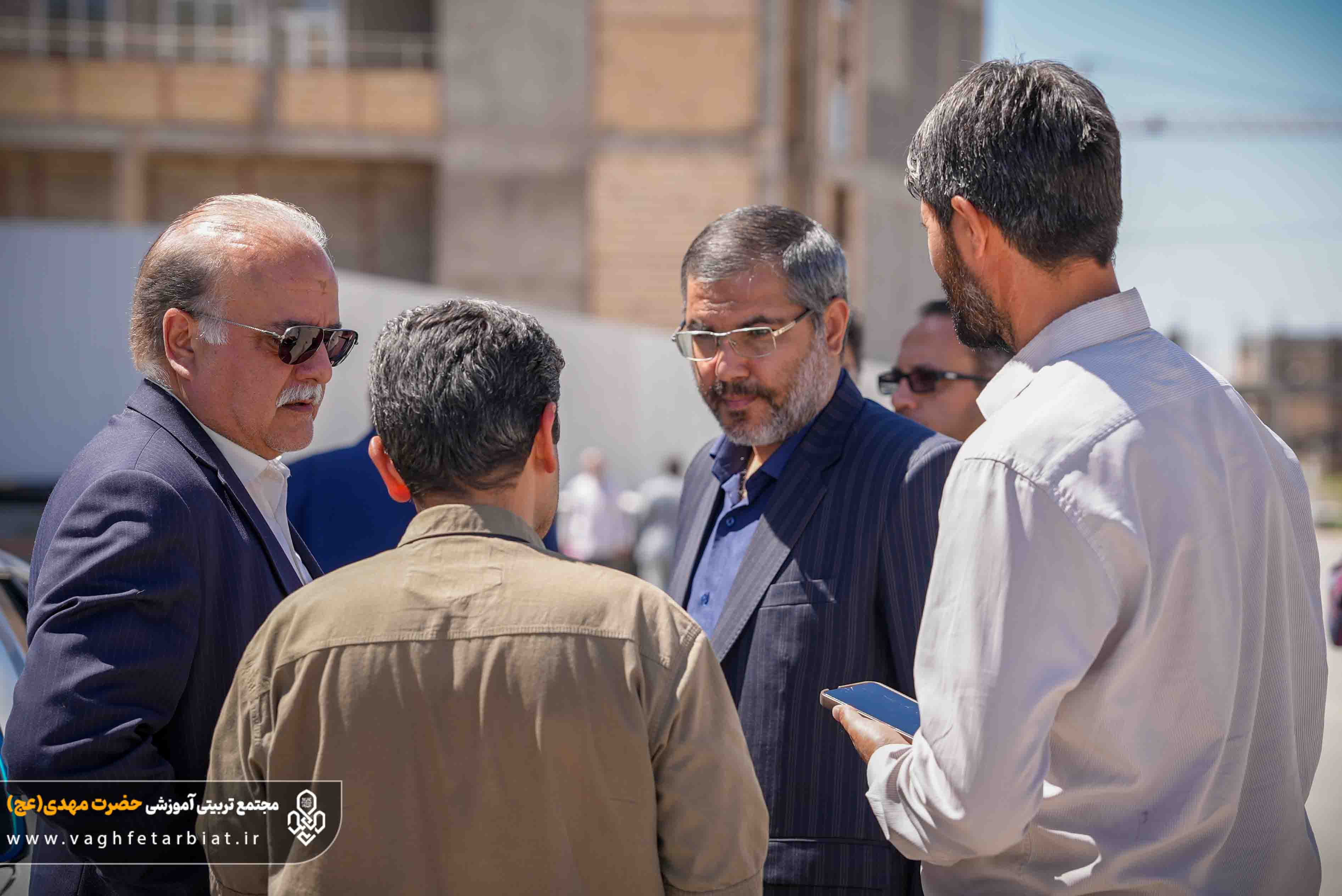 بازدید نایب رئیس شورای اسلامی شهر مشهد و شهردار منطقه سه از مجتمع حضرت مهدی (عج)