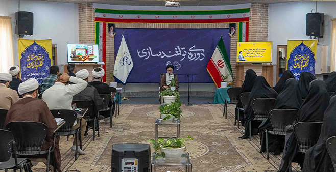 بازدید عضو مجلس خبرگان رهبری از مجتمع حضرت مهدی (عج)