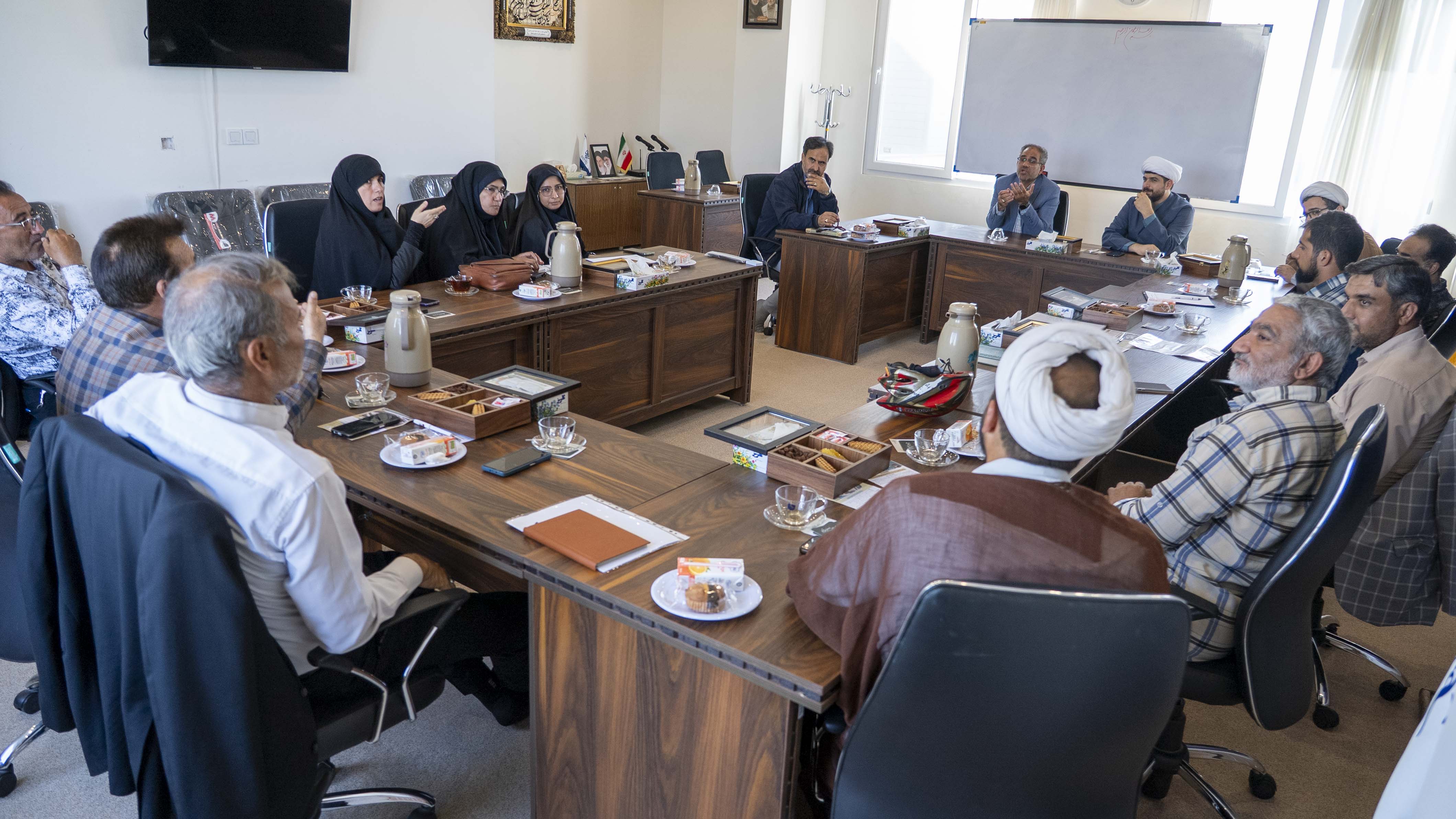 برگزاری جلسه شورای اجتماعی محله سیس‌آباد در مجتمع حضرت مهدی (عج)