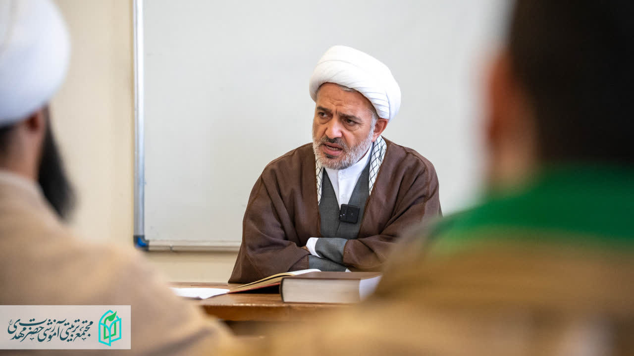 برگزاری دوره «ستایشگری اهل‌بیت (ع)» با حضور 110 مبلغ تربیتی