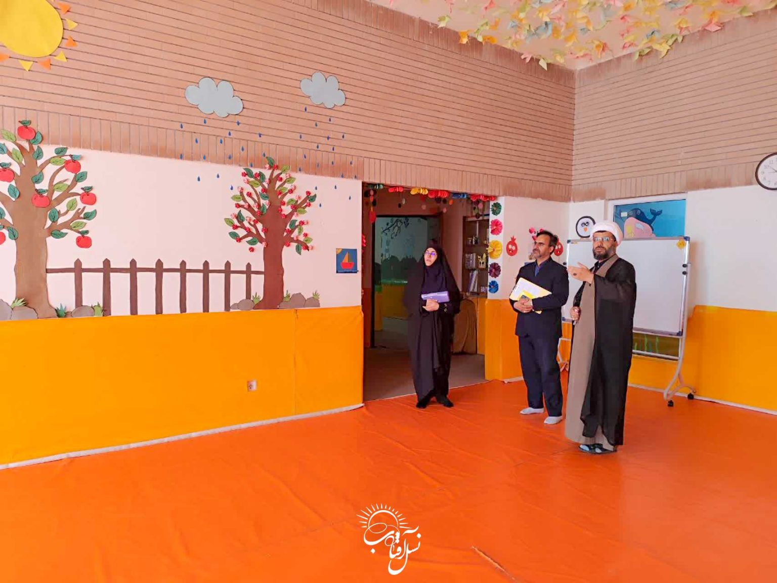 بازدید معاون آموزش ابتدایی اداره کل آموزش و پرورش استان، سرکار خانم شوشتری
