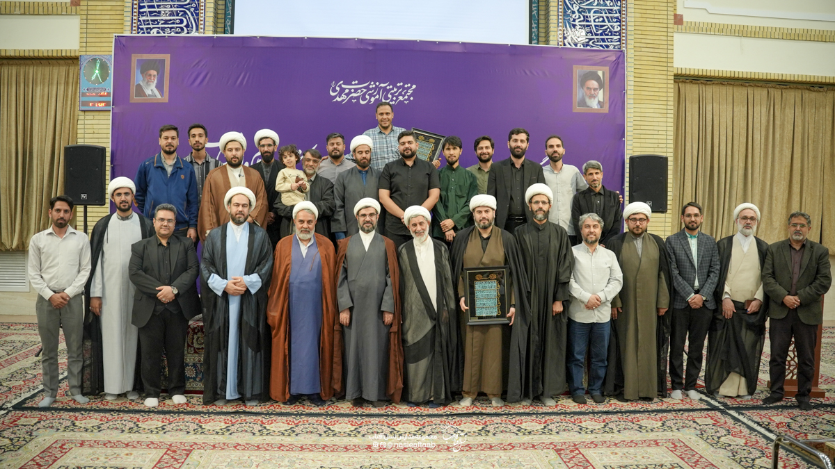 گردهمایی سالانه مجموعه مدارس نسل آفتاب و تکریم مقام معلم