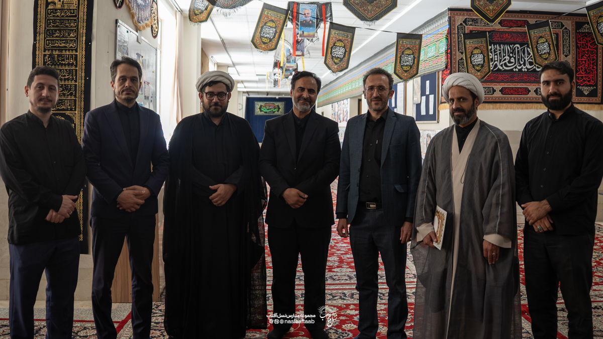 آیین تکریم و معارفه مدیر دبیرستان دوره دوم نسل آفتاب برگزار شد