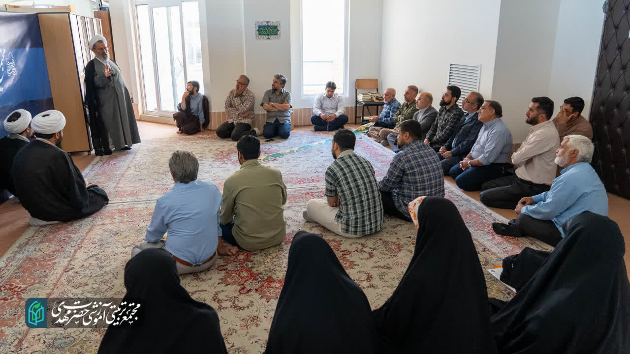 سرمایه عمر را در مسیر باقیات‌الصالحات به کار بگیریم