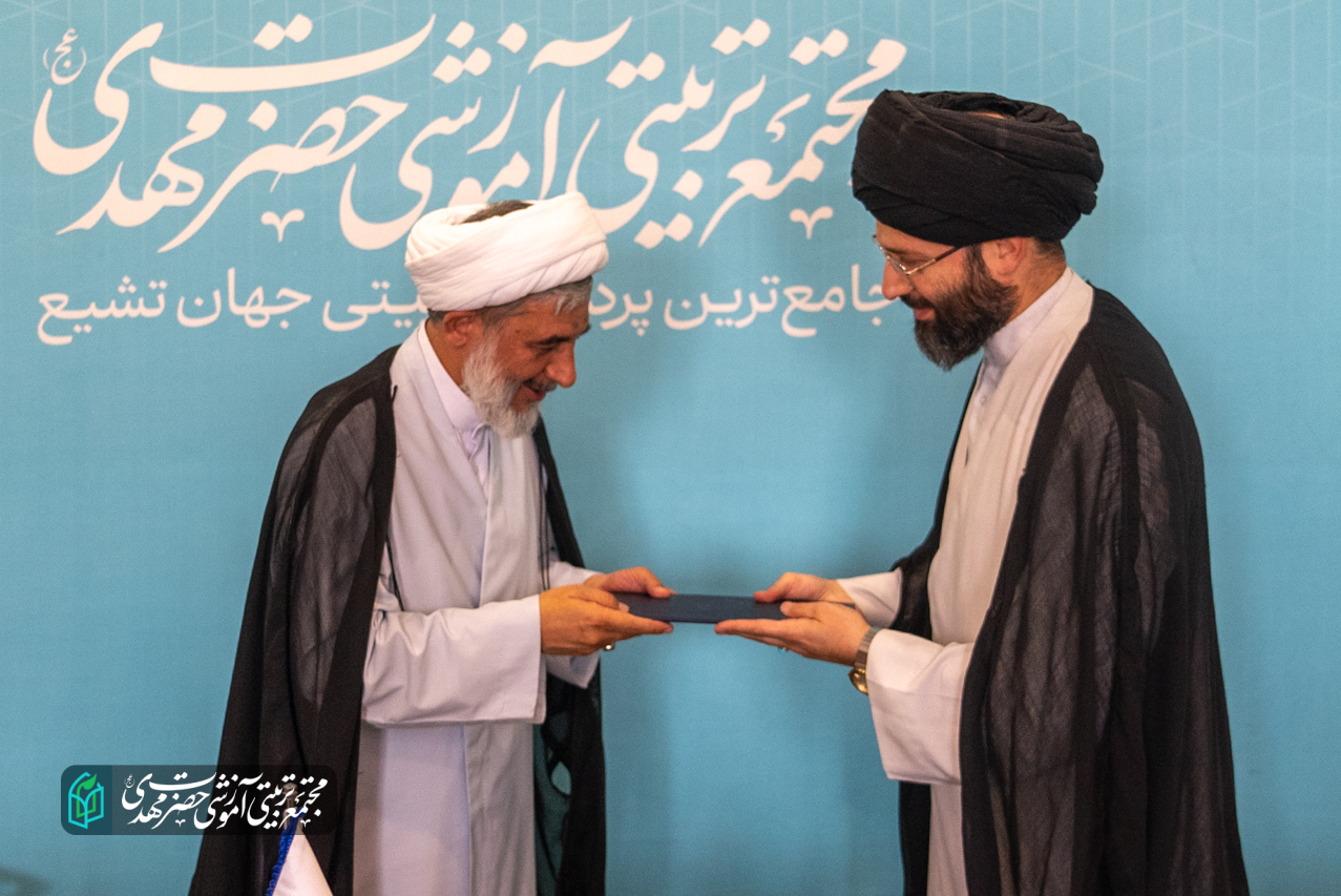 نماینده استاد نظافت در «مدارس علمیه حضرت مهدی(عج)» معرفی شد